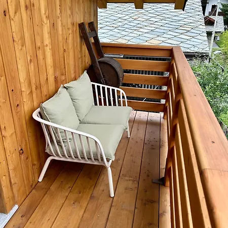 Méijòn Lo Brenlo Courmayeur